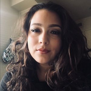 Meet your Posher, Kerri